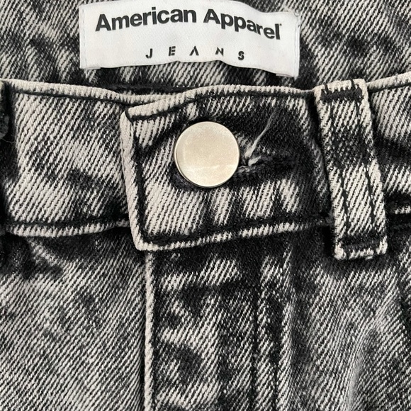 American Apparel Shorts - Picture 3 of 4